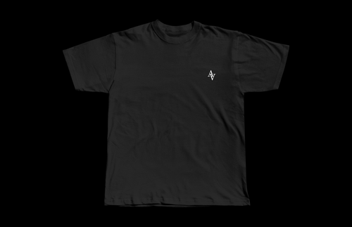 AVGVSTVS “Fin Sving” Tee - Sort